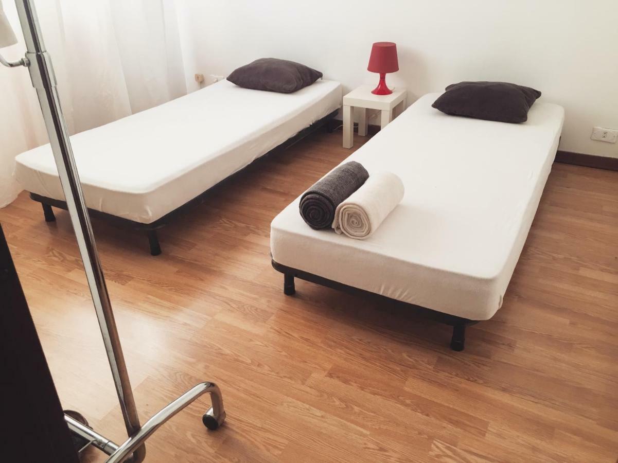 Sunny Family Apartment In Villa - Humanitas Forum Ieo Pieve Emanuele Ngoại thất bức ảnh